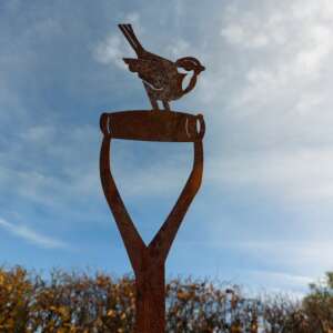 Bird On A Spade 40cm